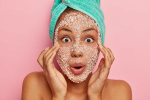 Exfoliating the skin: how to do it and what are the benefits