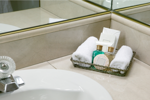 Packaging cosmetico sostenibile: guida completa alle soluzioni e alle norme 2026