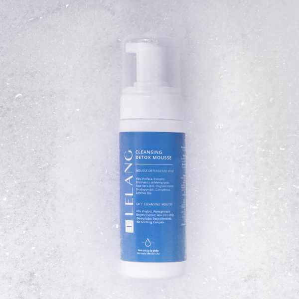 Schiuma soffice della Cleansing Detox Mousse LeLang